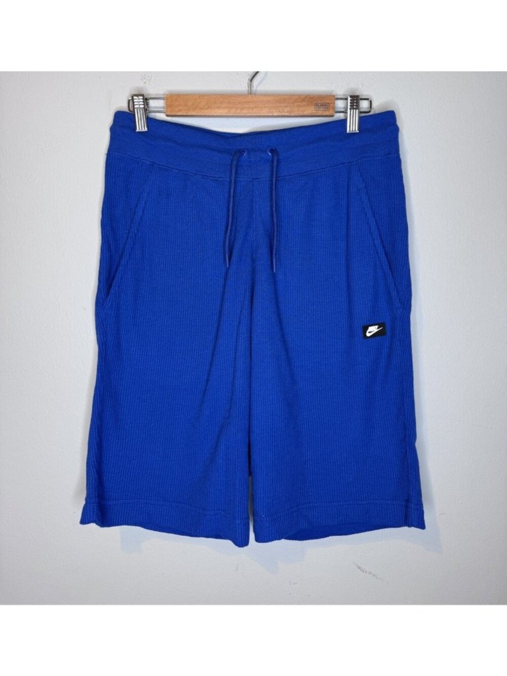 Men’s Nike Shorts Medium New Blue Waffle Knit Standard Fit Knee Length
